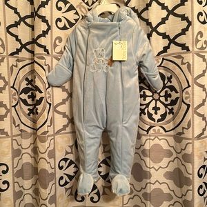 NWT extra soft, blue, baby bunting